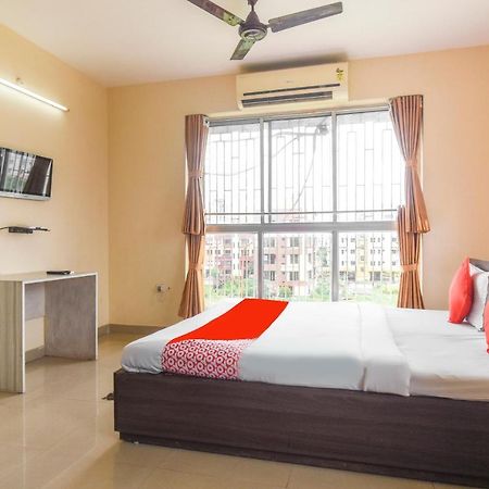 Oyo 8125 Orchid Inn Kalkuta Zewnętrze zdjęcie