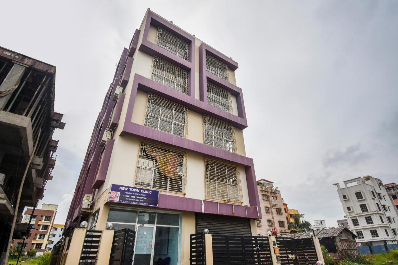 Oyo 8125 Orchid Inn Kalkuta Zewnętrze zdjęcie